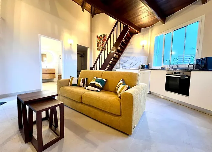 Residence Ti'Chato - Villa Et Studio, 1 A 20Pers, 50M De La Plage