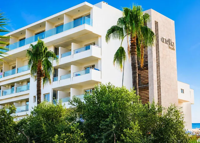 Nelia Beach Hotel&Spa