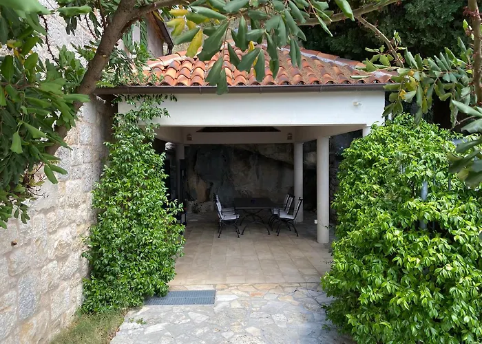 Villa Nidus Onei