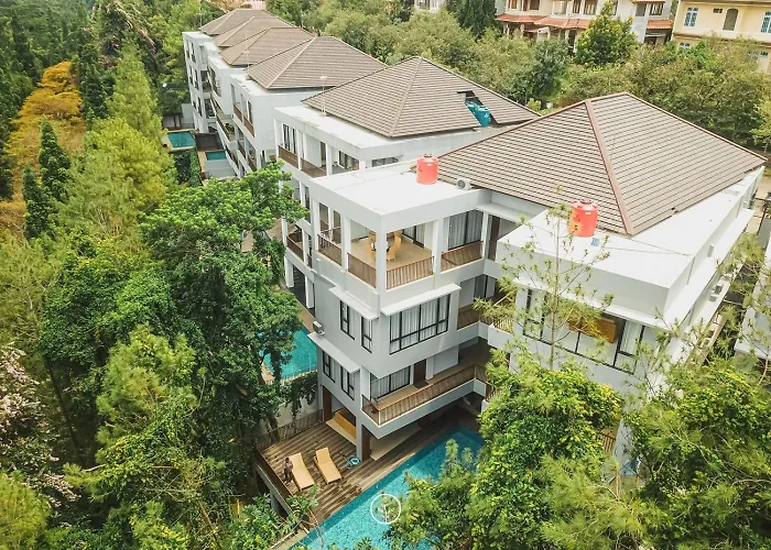 Radiance Hill View Villa 10 Bedrooms With A Private Heated Swimming Pool And A Billiard Table