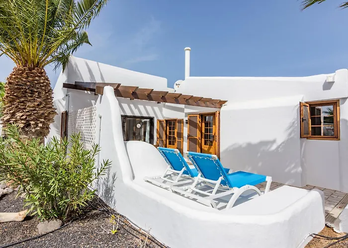 Lovely And Charming Villa Vt With Big Terrace