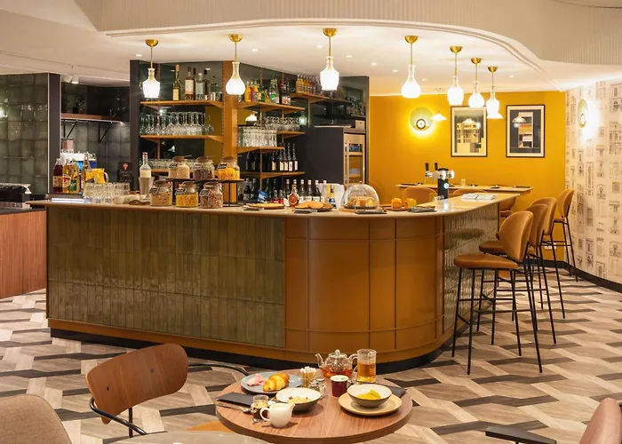 Le Splendid Hotel Lac D'Annecy - Handwritten Collection
