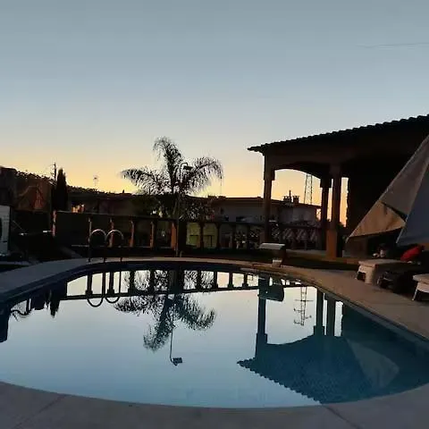 Deluxe Villa Home, Peace & Spa