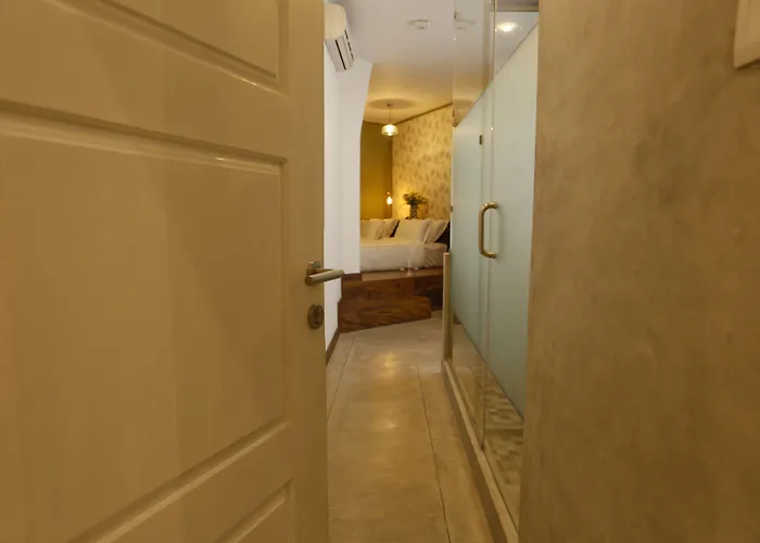 Viyana Boutique