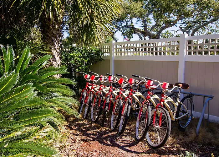 Tybee Island Inn Bed & Breakfast