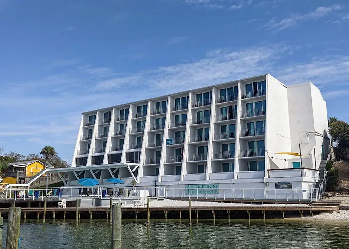 Inn On Destin Harbor, An Ascend Collection