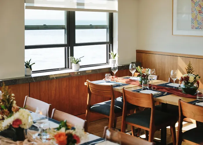 Malibu Beach Inn