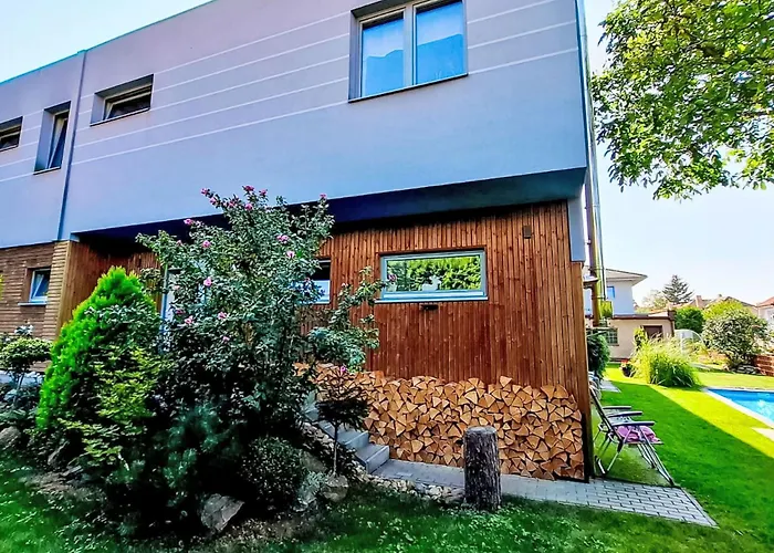 Holiday Home Reporyje By Interhome