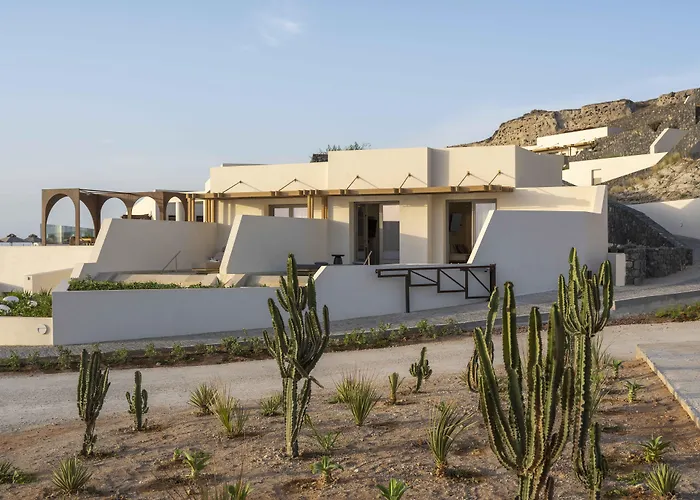 Santo Mine Oia Suites