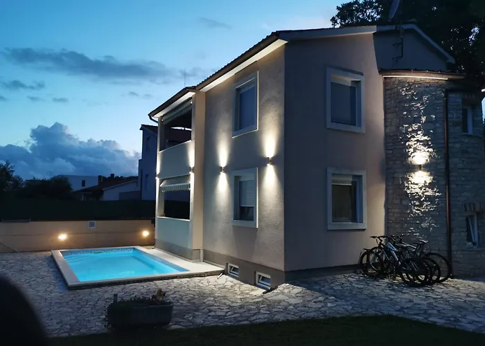 Family villa Oaza in Pula