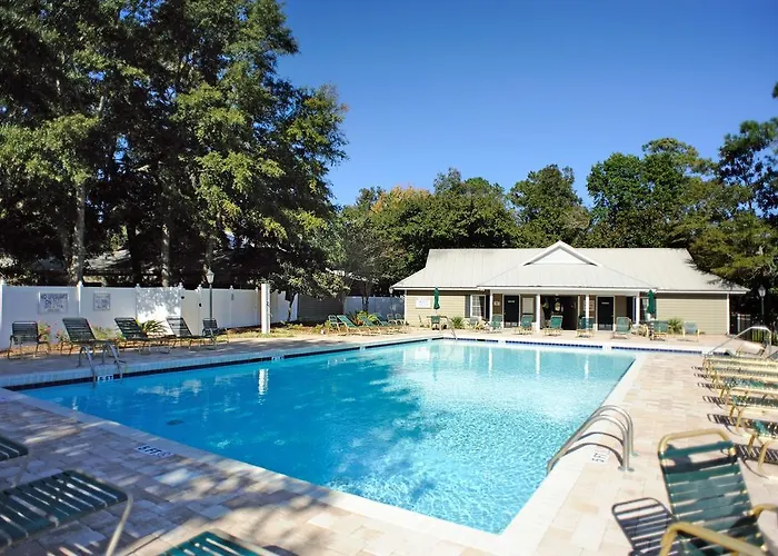 Cheap hotel: Pawleys Plantation Golf & Country Club