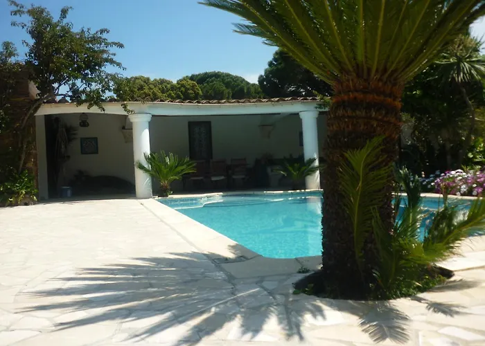 Villa Provencale A Sainte Maxime, Golf De Saint Tropez
