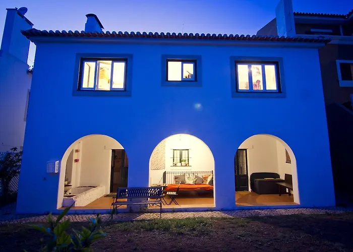 Hotel perto da faculdade: Cascais Boutique Hostel