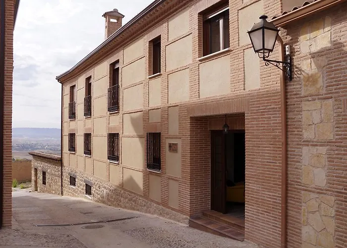 Casas De Valois