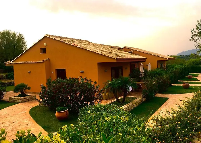 Villa Cattleya