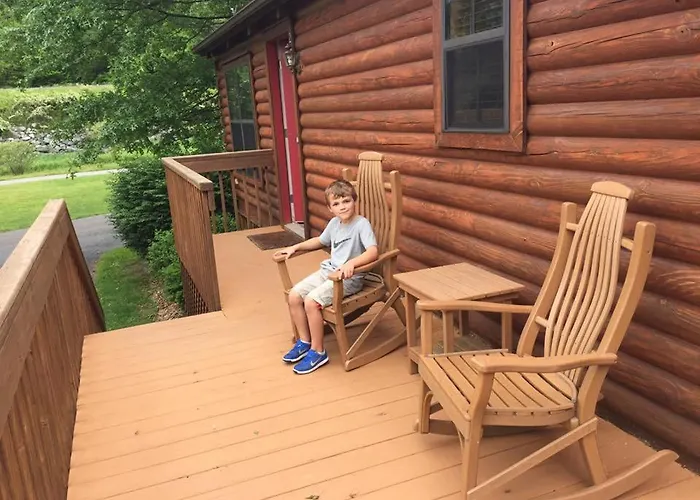 Riverside Log Cabins