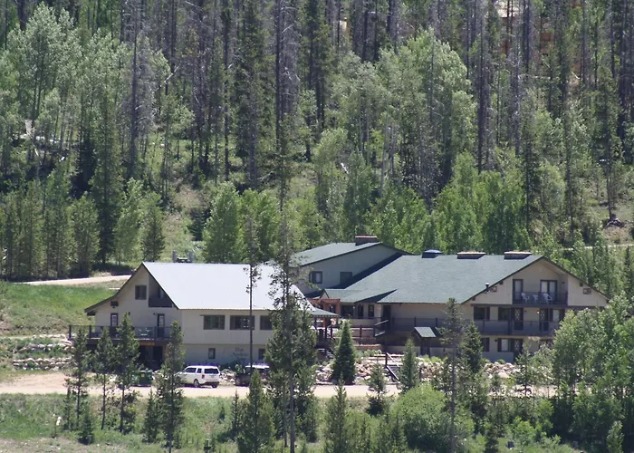 Hideaway Mountain Lodge