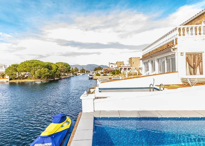 Empurialola -Casa Pescador Con Piscina Y Amarre En Empuriabrava -152