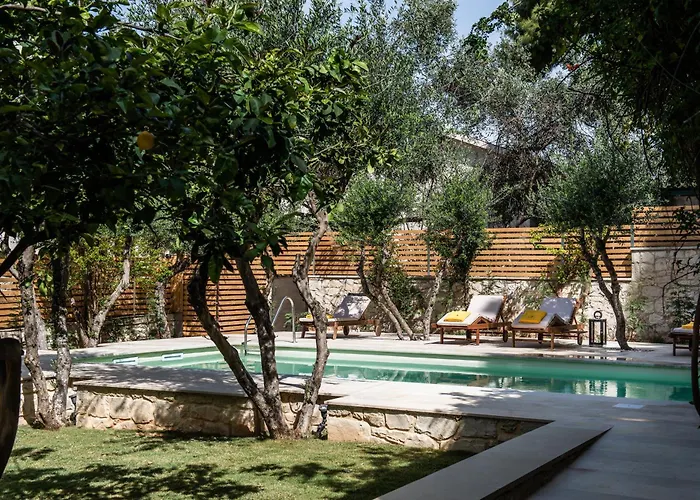 Koukounari Luxury Villa