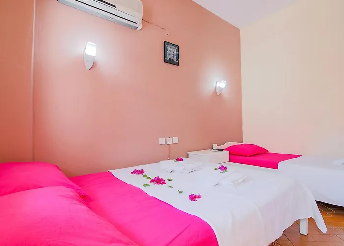 Saray Otel