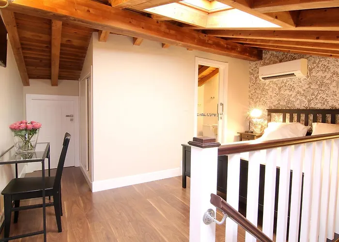 Hotel con tenis: La Fonda de Candeleda