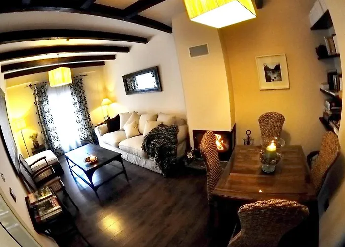 Hotel cerca del colegio: La Posada del Casar