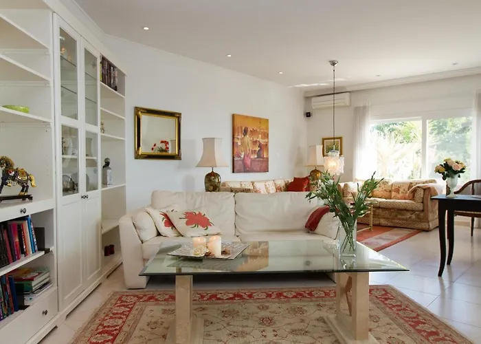 Villa Azalea