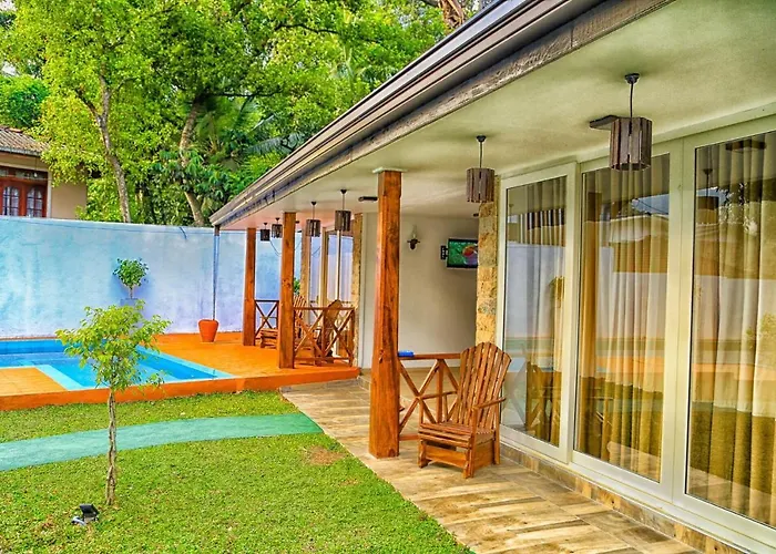 Villa Kandy With Private Pool