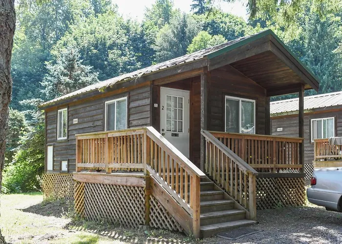 Thunderbird Studio Cabin 3