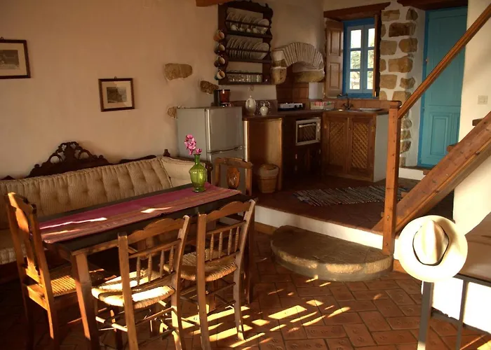 Eirini Luxury Hotel Villas