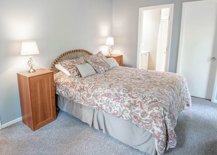 Secluded Harbor Springs Condo