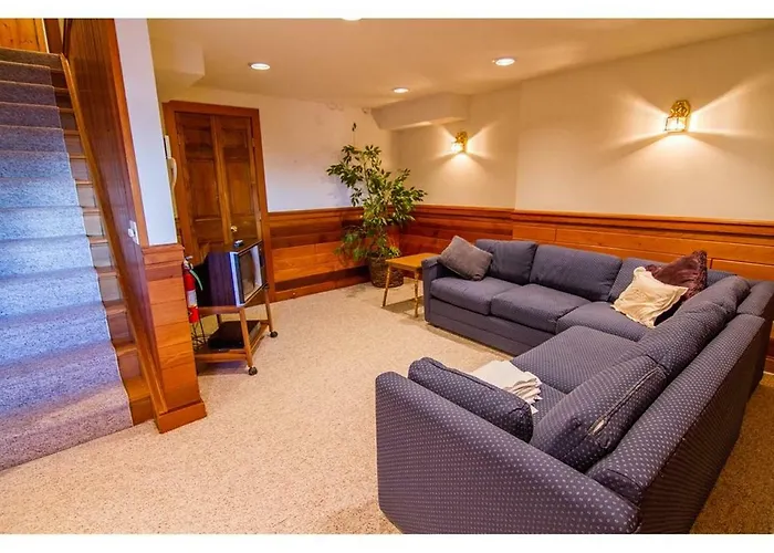 Ski In/Out Trailside Townhome