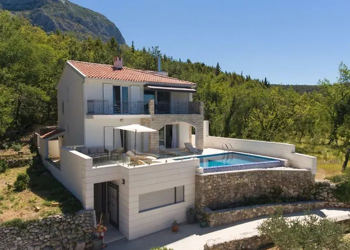 Villa Vintage & Modern