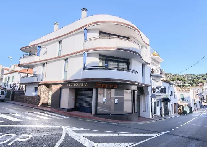 Apartamentos Llafranc Mar