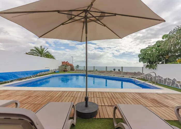 Villa Isabella, Luxury Villa With Heated Pool Ocean View In Adeje, Tenerife