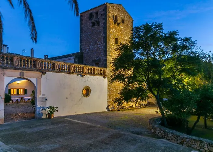 Historic House In Mallorca Up To 12 Guests