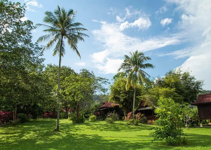 Sunset Valley Holiday Houses