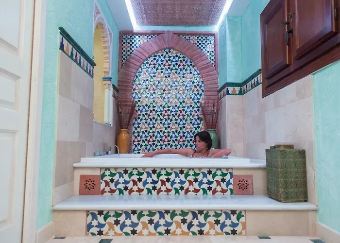 Hotel cerca del colegio: Casa Larga
