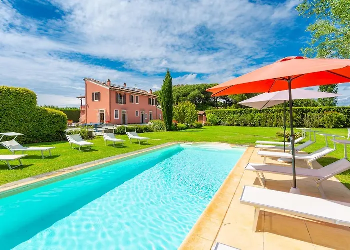 Villa Rossa Large Private Pool Wifi